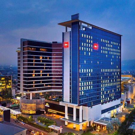 Ibis Bandung Trans Studio Экстерьер фото