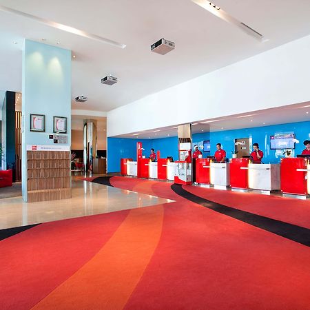 Ibis Bandung Trans Studio Экстерьер фото