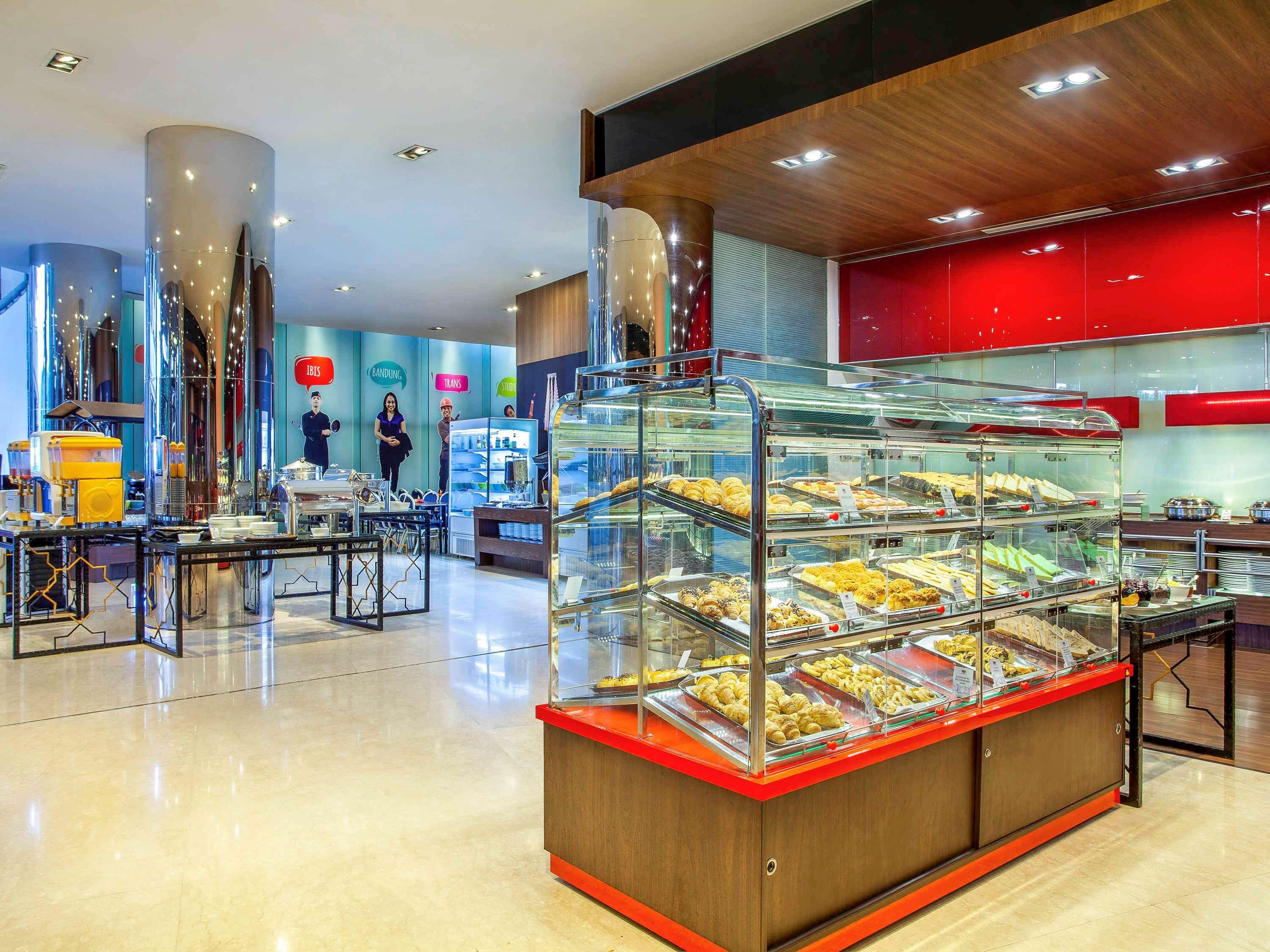 Ibis Bandung Trans Studio Экстерьер фото