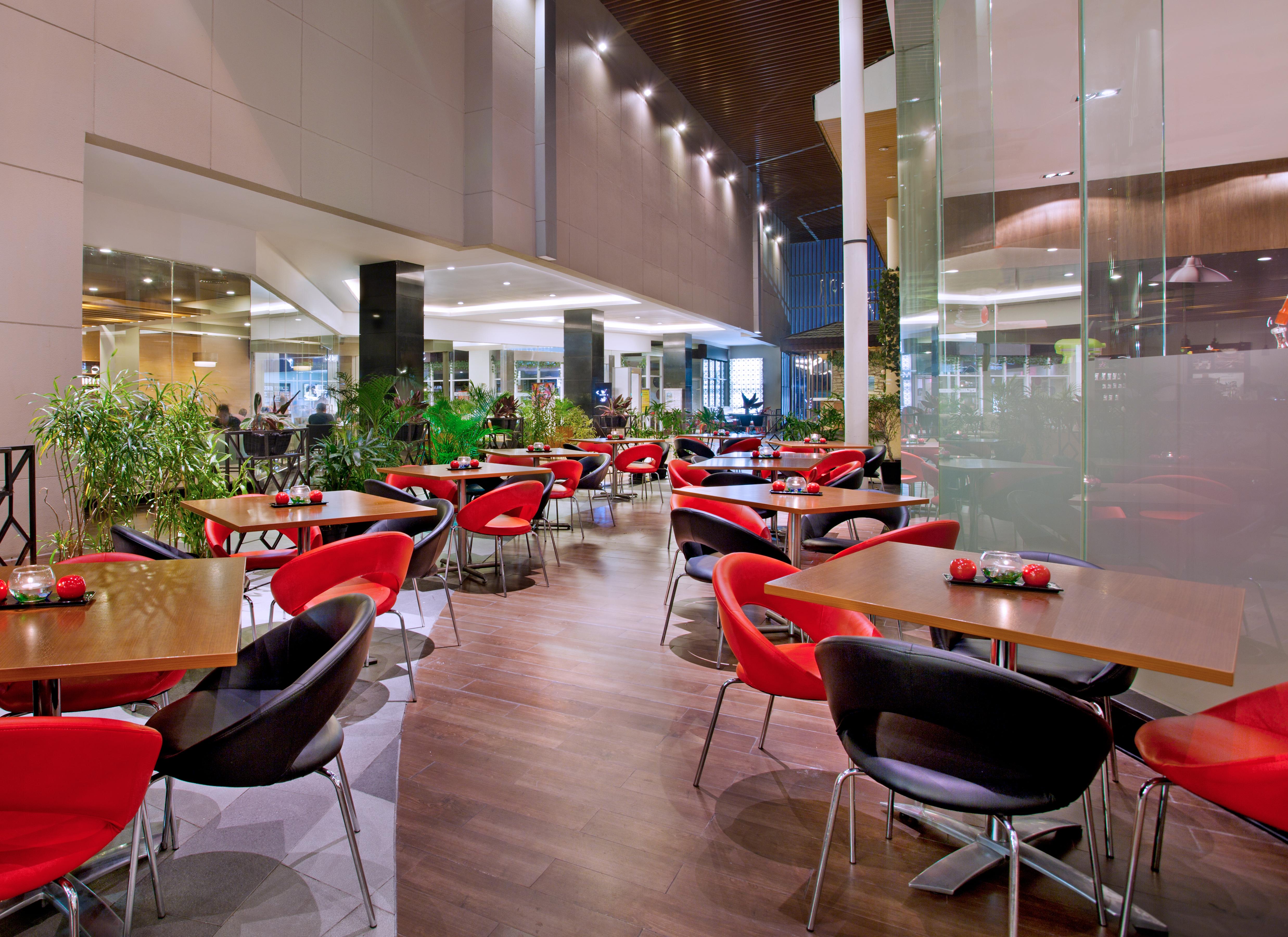 Ibis Bandung Trans Studio Экстерьер фото